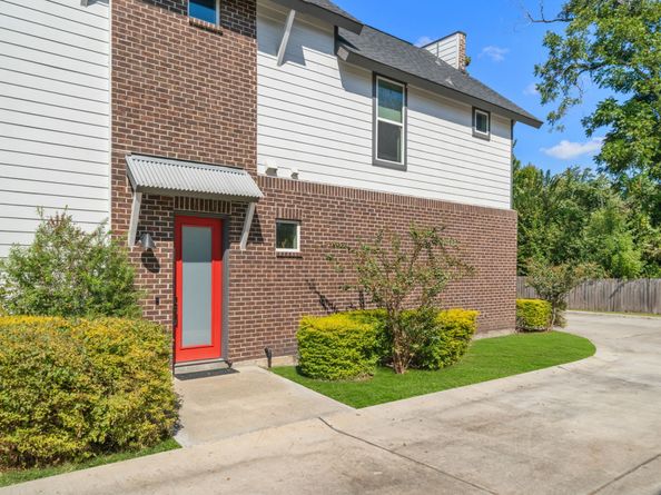 4435 Whitney Oak Lane, Houston TX 77018