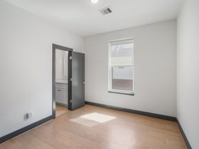 4435 Whitney Oak Lane, Houston TX 77018
