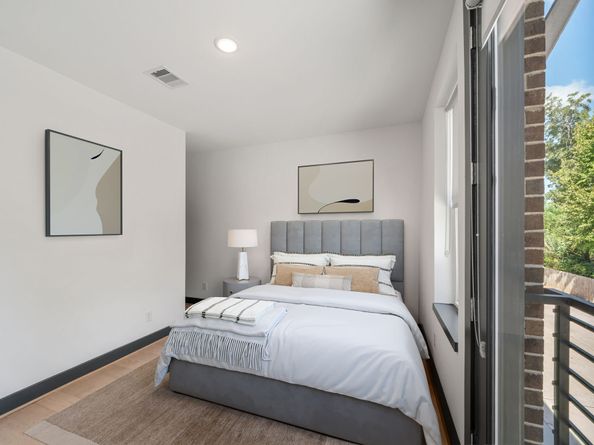 4435 Whitney Oak Lane, Houston TX 77018