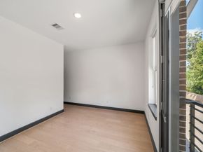 4435 Whitney Oak Lane, Houston TX 77018