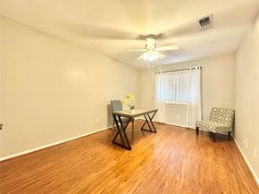 2514 Nantucket Drive C, Houston TX 77057