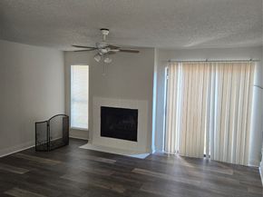 6701 Sands Point Drive 42, Houston TX 77074