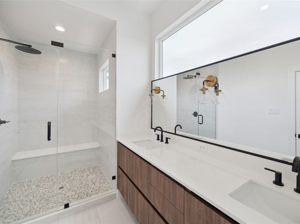 303F Marcella Street, Houston TX 77091