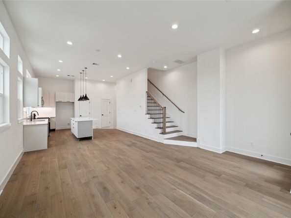 303F Marcella Street, Houston TX 77091