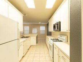 16610 Newglen Lane, Houston TX 77084
