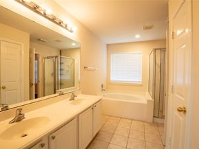 16610 Newglen Lane, Houston TX 77084