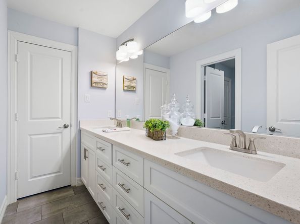 5907 Beaudry Drive, Houston TX 77035