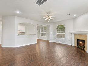 6406 E Linpar Court, Houston TX 77040