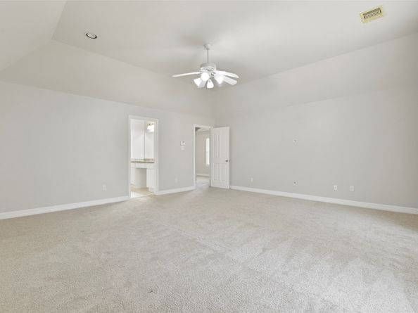 6406 E Linpar Court, Houston TX 77040