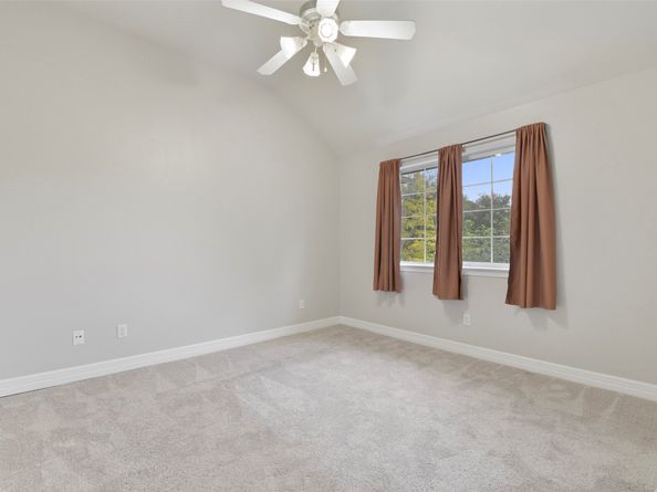 6406 E Linpar Court, Houston TX 77040