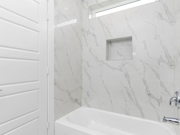 4716 Thornton Views  Rd, Houston TX 77018