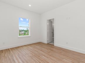 4716 Thornton Views  Rd, Houston TX 77018