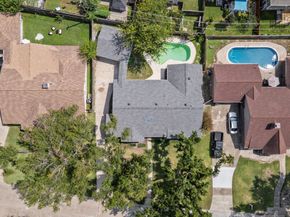 2914 Riata Lane, Houston TX 77043