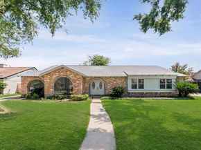 2914 Riata Lane, Houston TX 77043