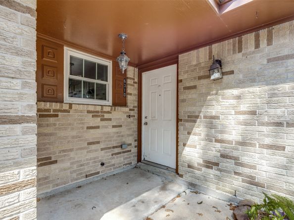 6310 Silver Chalice Drive, Houston TX 77088