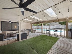 9730 Moorberry Lane, Houston TX 77080
