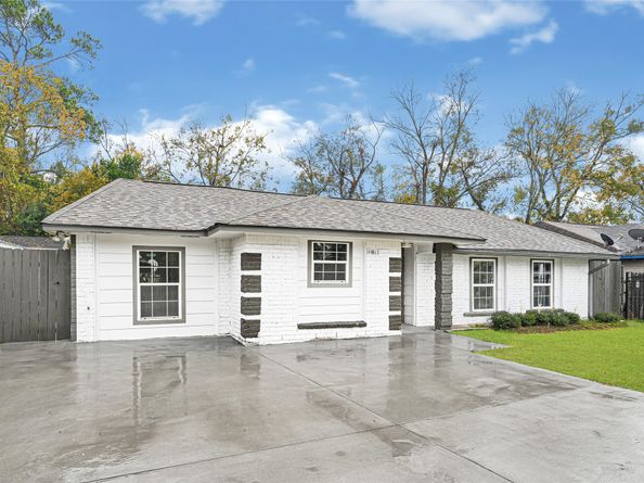 10842 Cheeves Drive, Houston TX 77016