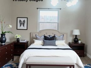 8913 Linda Vista Road, Houston TX 77078