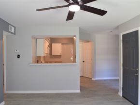 12500 Sandpiper Drive 113, Houston TX 77035