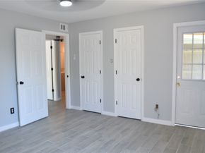 12500 Sandpiper Drive 113, Houston TX 77035
