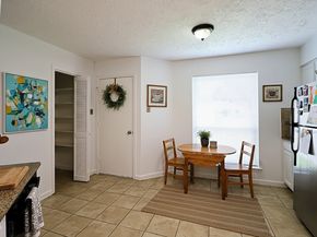 10314 Hollow Canyon Court, Sugar Land TX 77498