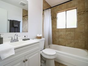 10314 Hollow Canyon Court, Sugar Land TX 77498