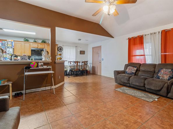 5203 Eagle Heights Drive, Dallas TX 75212