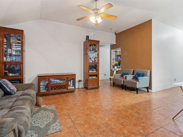 5203 Eagle Heights Drive, Dallas TX 75212