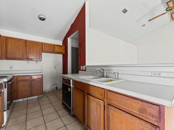 16615 Ivy Grove Drive, Houston TX 77058