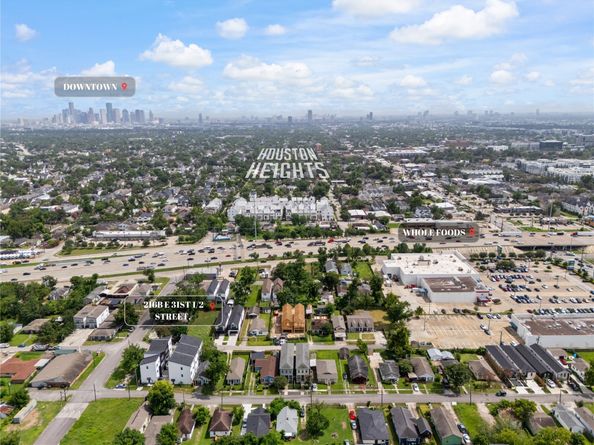 216 E 31ST 1/2 Street A, Houston TX 77018