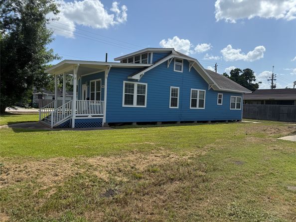 446 Zoe Street, Houston TX 77020