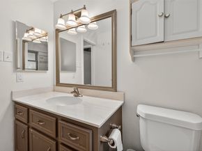 1915 Aldates Drive, Houston TX 77015