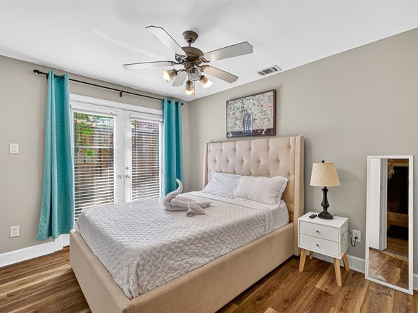 11511 Main Pine Drive, Houston TX 77025