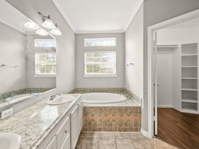 4819 Mallow Street, Houston TX 77033