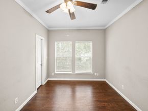 4819 Mallow Street, Houston TX 77033