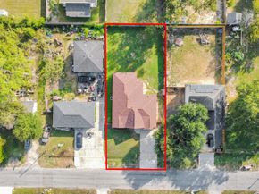 8214 Woodlyn Road, Houston TX 77028