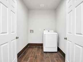 8214 Woodlyn Road, Houston TX 77028