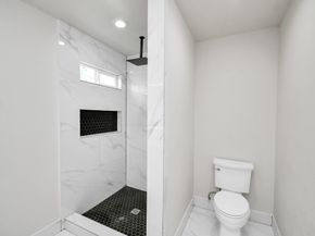 8214 Woodlyn Road, Houston TX 77028