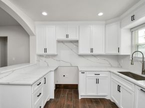 8214 Woodlyn Road, Houston TX 77028