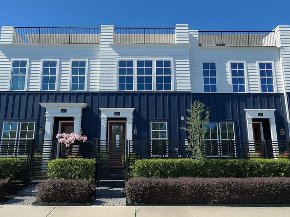 741 Bringhurst Street, Houston TX 77020