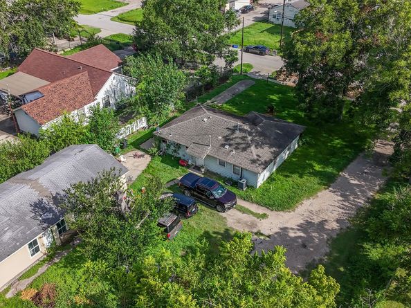 246 Rebecca Street, Houston TX 77022