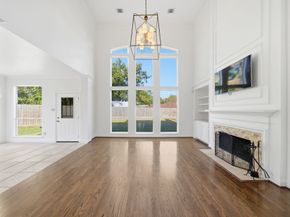 2906 Benne Court, Houston TX 77014