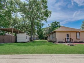 155 Davis Street, Humble TX 77338