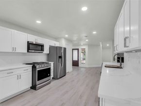 1602 Pine Oak Drive, Conroe TX 77304