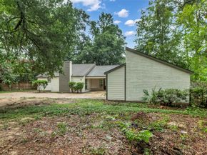 1602 Pine Oak Drive, Conroe TX 77304