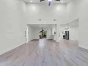 1602 Pine Oak Drive, Conroe TX 77304