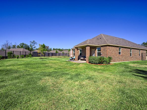 700 Fallen Hemlock Court, Conroe TX 77304