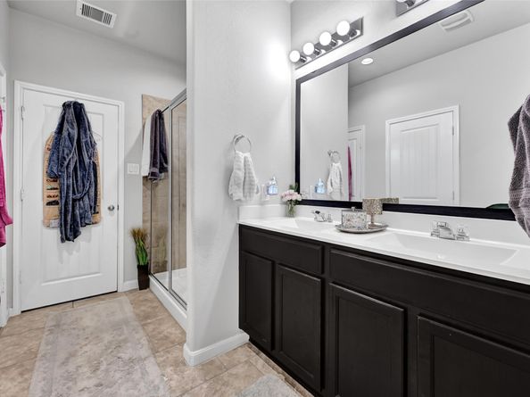 1410 Woods Lake Court, Houston TX 77047