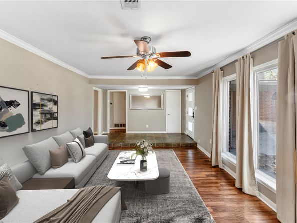 10134 Hanka Drive, Houston TX 77043