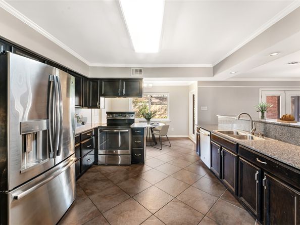 10134 Hanka Drive, Houston TX 77043